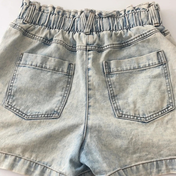 SO SUPER HI RISE DENIM SHORTS Size 11 - Picture 5 of 10